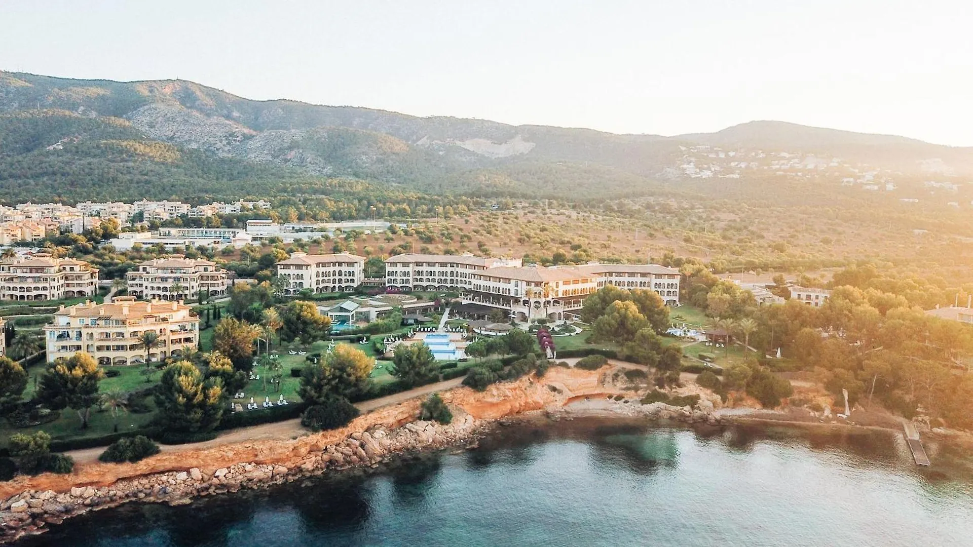 The St. Regis Mardavall Mallorca Resort Palmanova