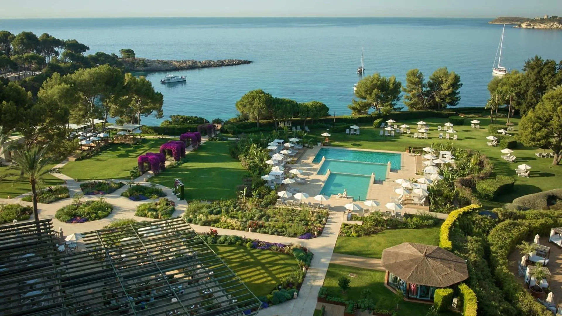 The St. Regis Mardavall Mallorca Resort Palma Nova