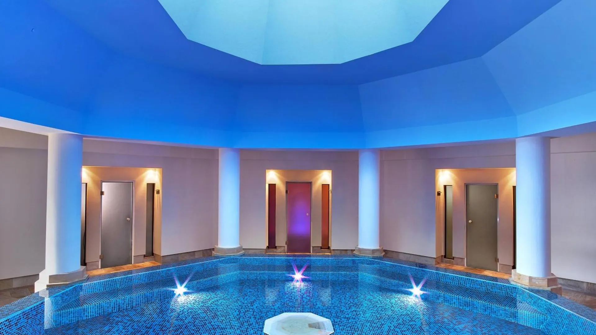 The St. Regis Mardavall Mallorca Resort Palma Nova